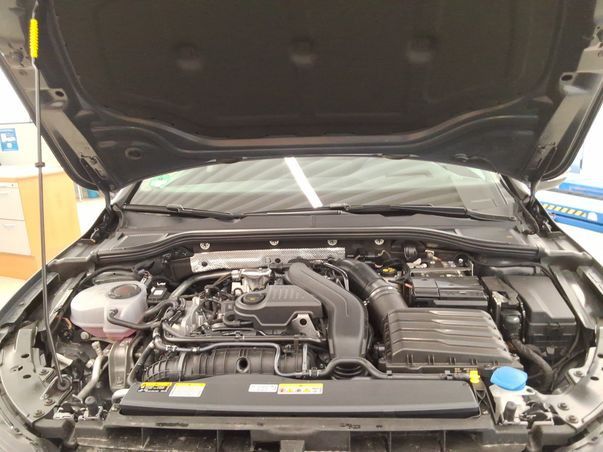 Volkswagen Golf - Bild 7