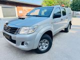Toyota Hilux Double 2.5 D-CAB D-4D 4WD Klima 88000 Km - Toyota Hilux mit Diesel-Antrieb