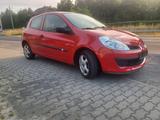 Renault Clio III Authentique - Renault Clio: Authentique