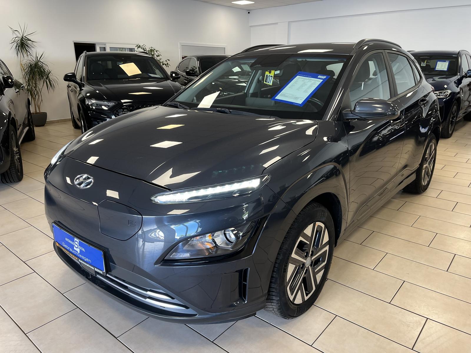 Hyundai KONA Kona Select Elektro 2WD*ACC*CarPlay*R-Cam*SHZ*1h
