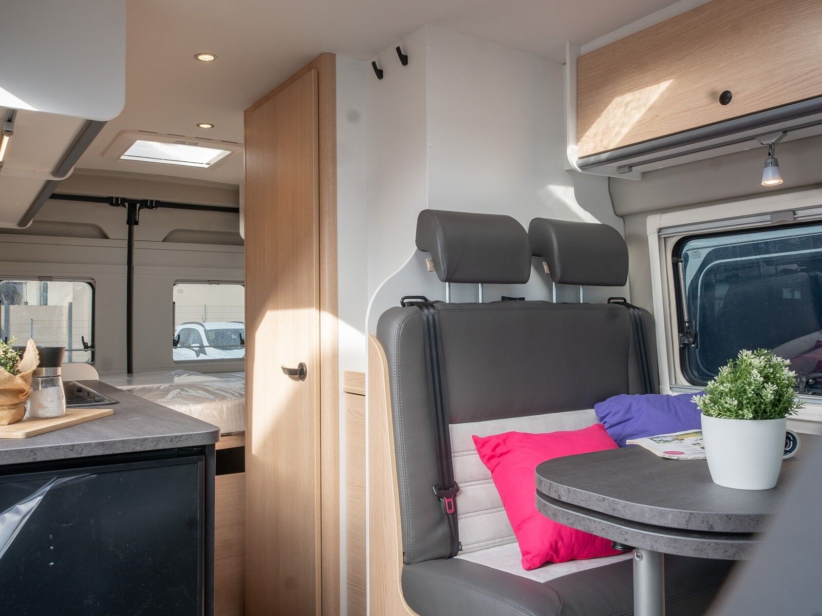 Fahrzeugabbildung Sunlight Adventure Cliff 600 Faltverdunkelung*Markise*uvm