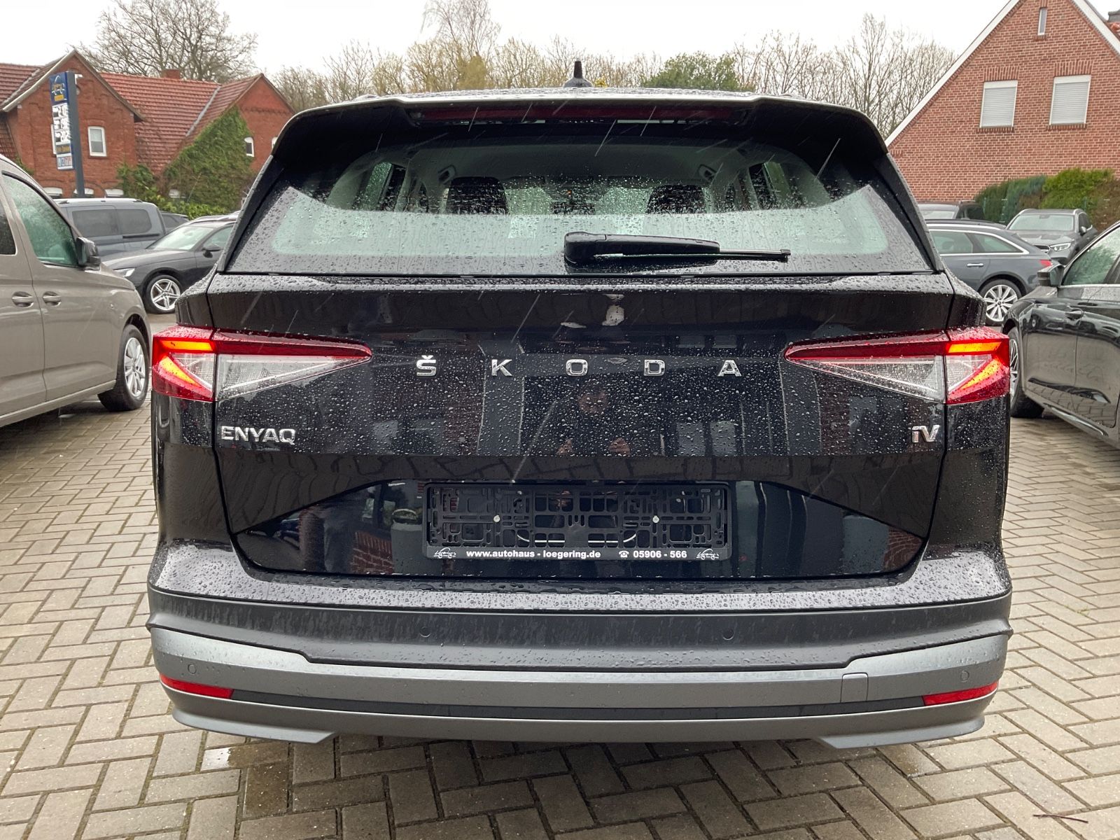 Fahrzeugabbildung SKODA Enyaq 50,55kwh,Carplay,Navi,DAB