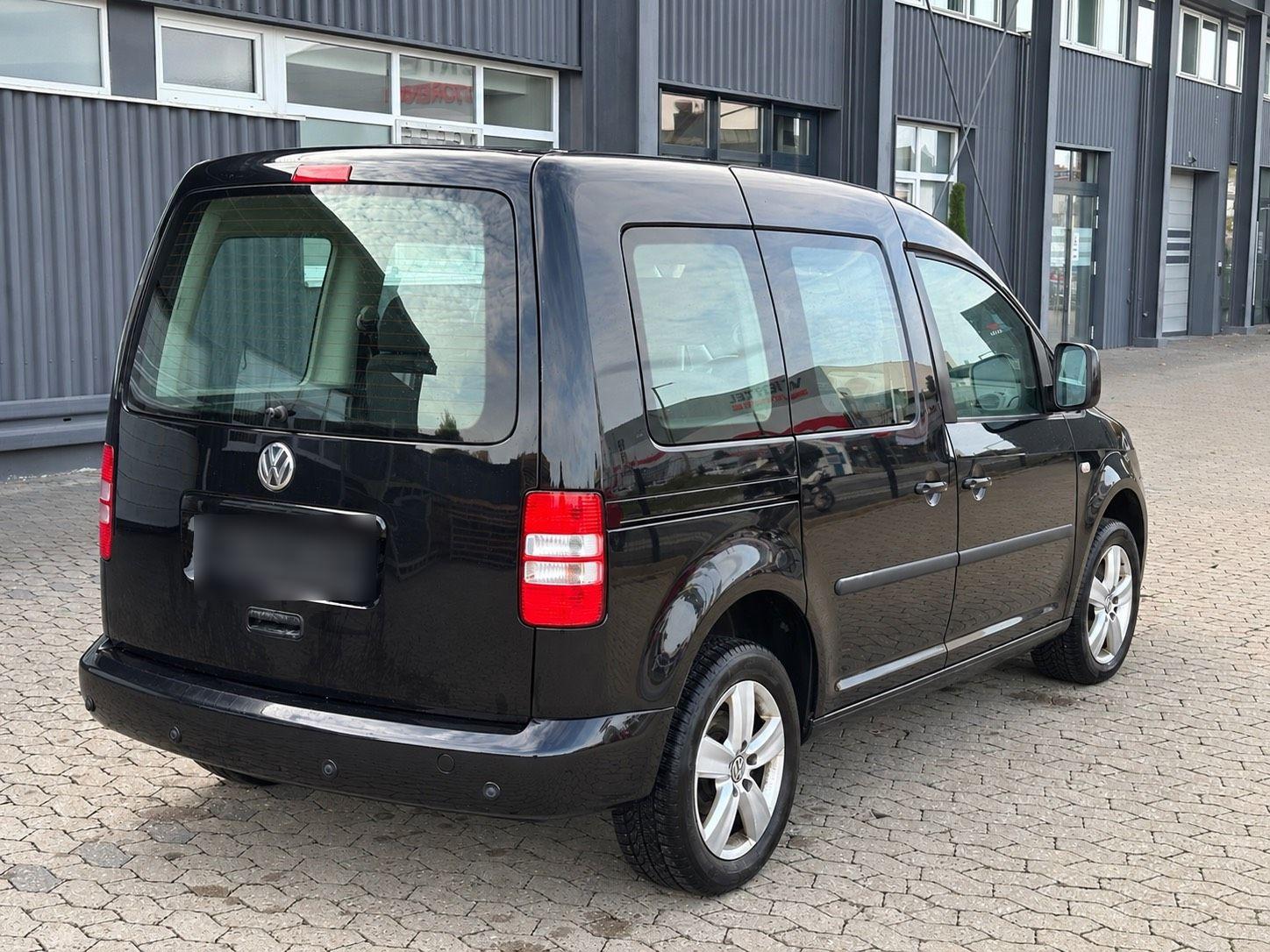 Volkswagen Caddy 2012 — photo 6