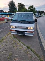 Mitsubishi l300 - Mitsubishi L300: Privatanbieter