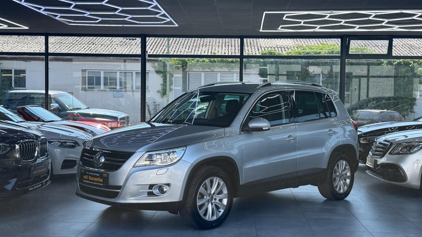 Volkswagen TIGUAN SPORT & STYLE 4MOTION NAVI XENON 1-HAND