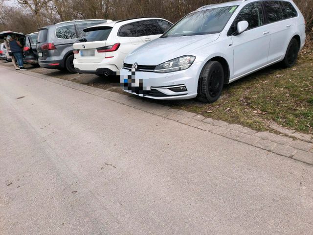 VW Golf