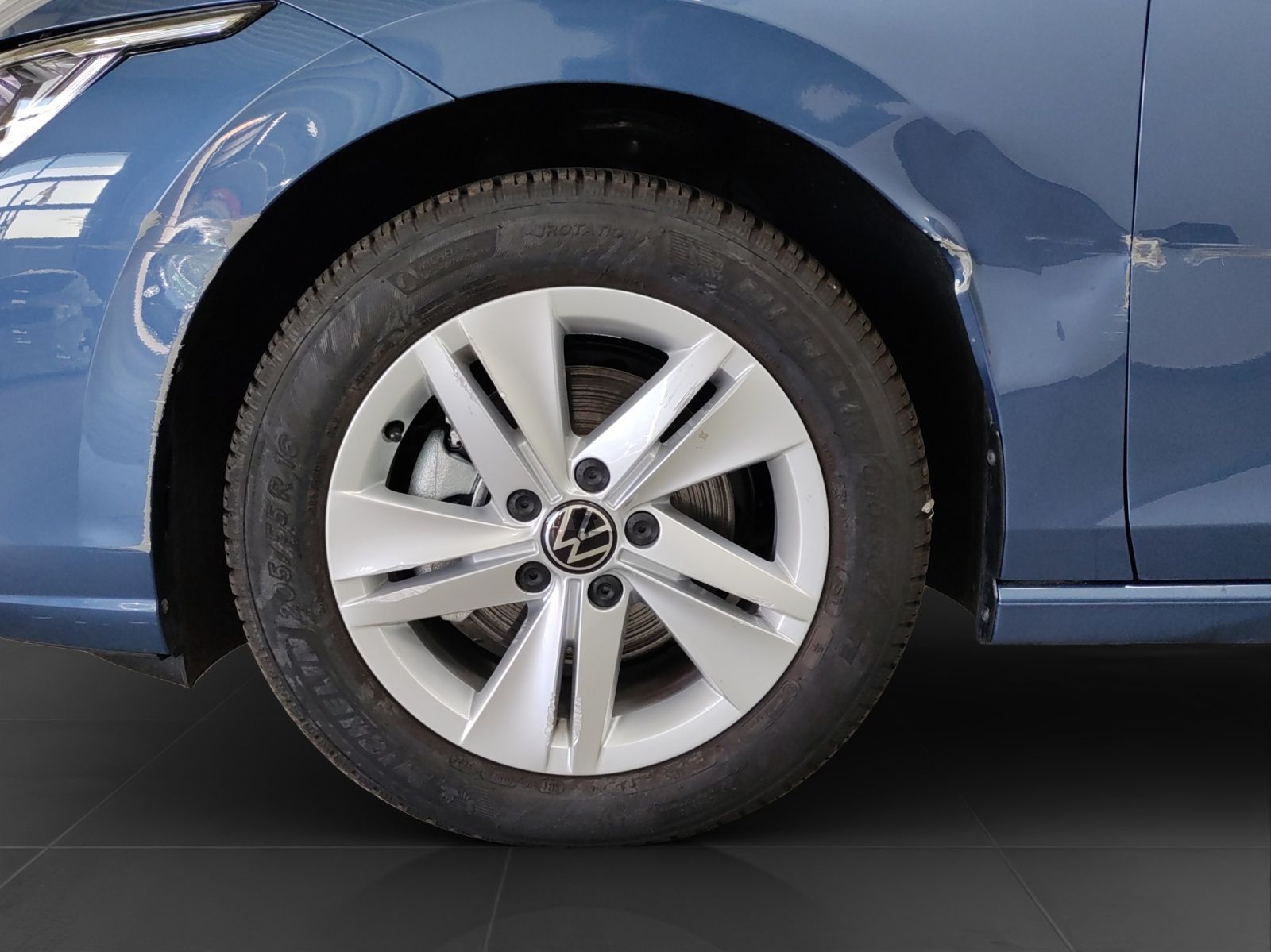 Volkswagen Golf - Bild 8