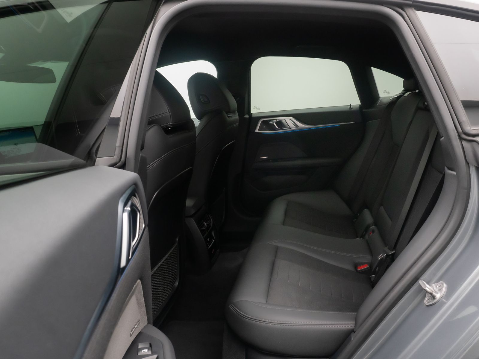 Fahrzeugabbildung BMW 420 Gran Coup&eacute; Kamera HUD DAB H/K Sport 18Zoll
