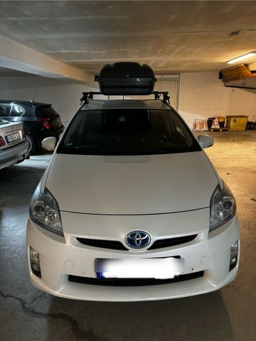 Toyota Prius 30