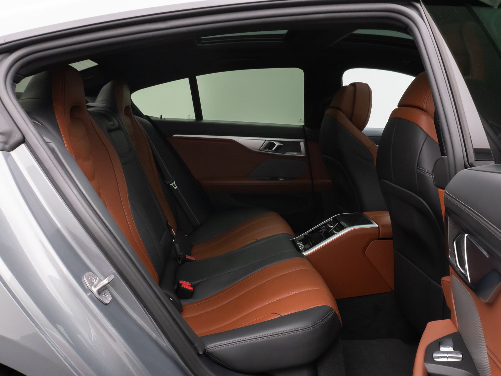 Fahrzeugabbildung BMW M850i xD Gran Coupé Panorama 360°HUD H/K SoftCL