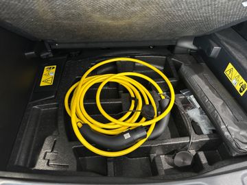 Bild 25 Jeep Compass Summit Plug-In Hybrid 4xe