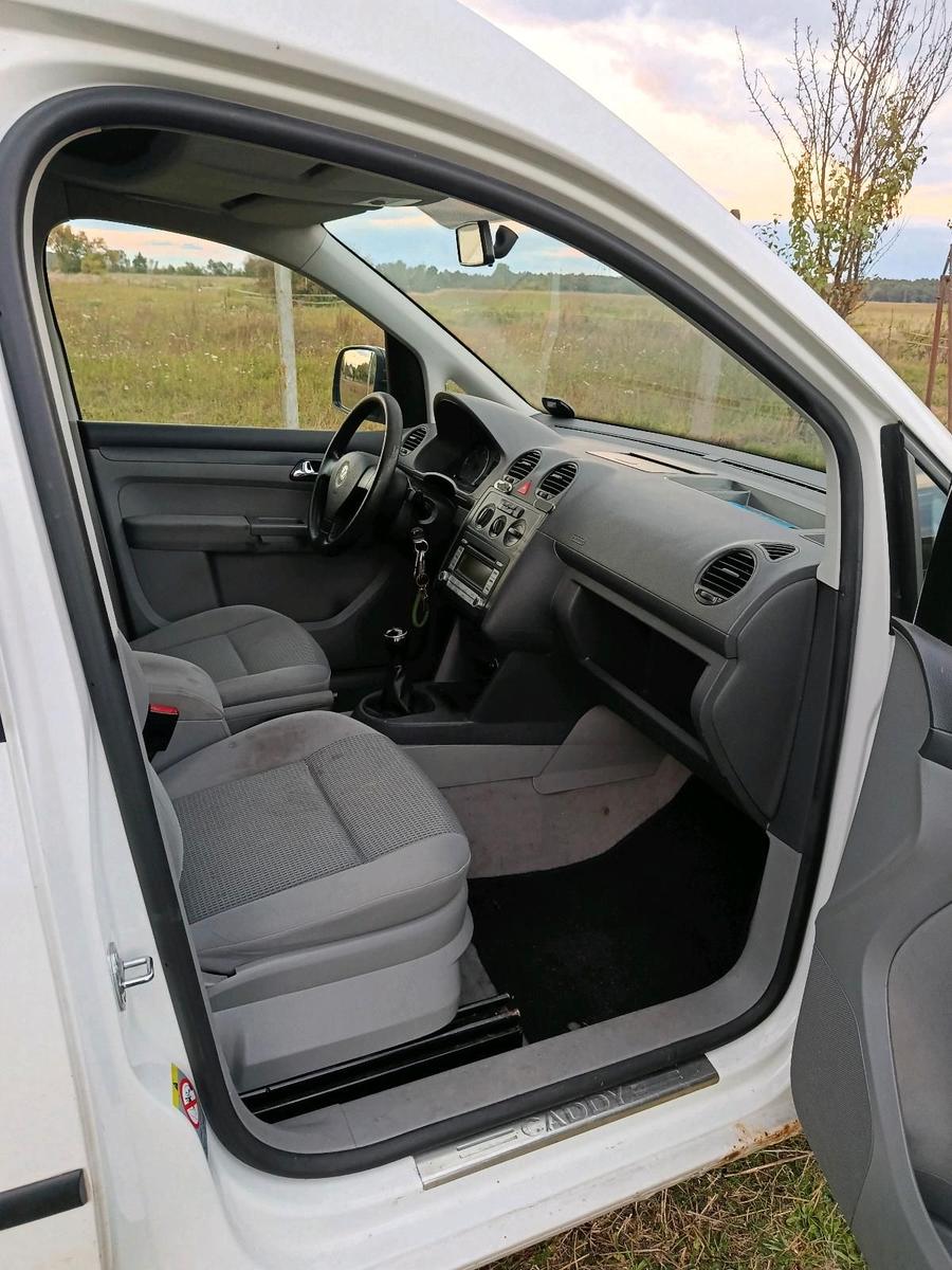 Volkswagen Caddy 2006 — photo 8