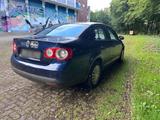 Volkswagen JETTA 2005 bj... - gebrauchte VW Jetta aus dem Jahr 2005