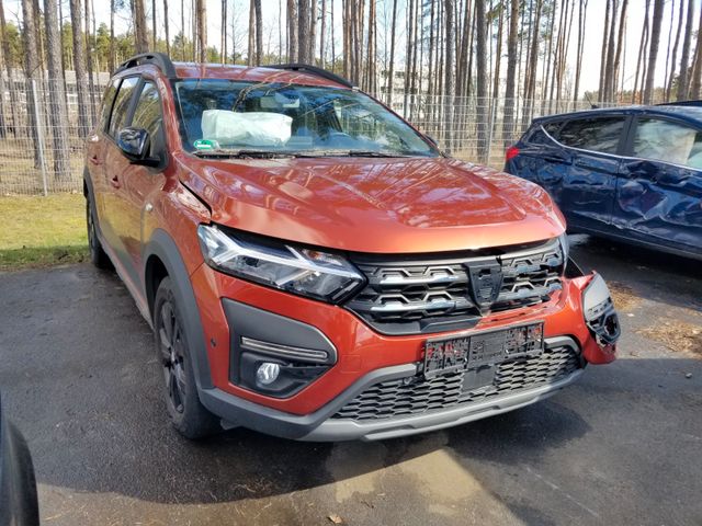 DACIA Jogger Extreme+ 110 7-Sitzer - 31 Tkm - Unfall