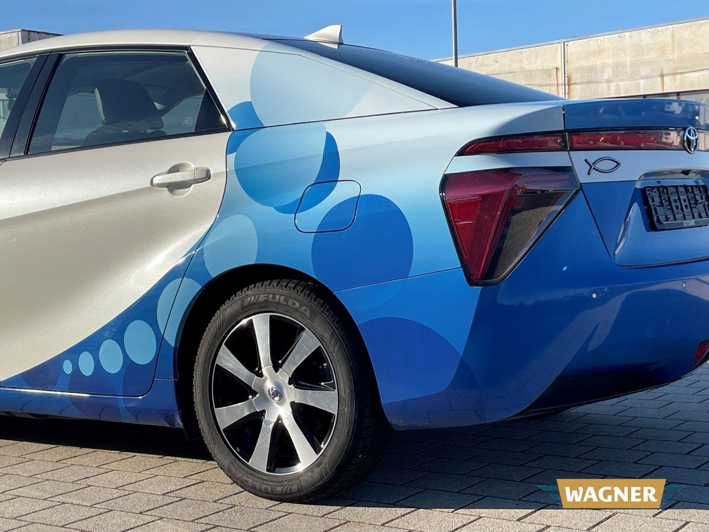 Fahrzeugabbildung Toyota Mirai FuelCell Wasserstoff Automatik Leder