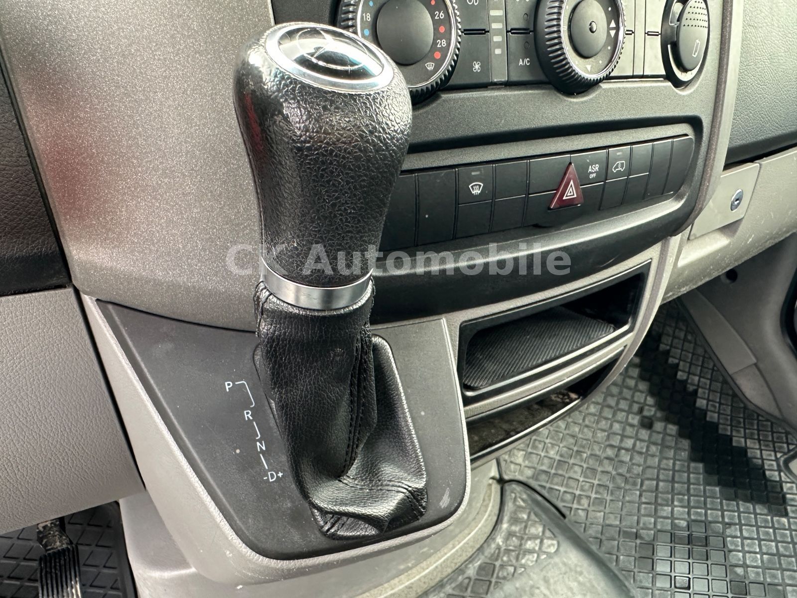 Fahrzeugabbildung Mercedes-Benz Sprinter II 316 CDI Pritsche Maxi Autom/AHK 3.5T