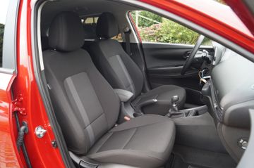 Hyundai i20 1.2 KLIMAAUTOMATIK-ALU16-NAVI-KAMERA-SHZG.-