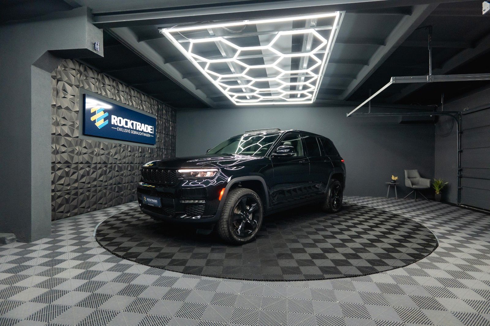 Fahrzeugabbildung Jeep Grand Cherokee 3.6 4x4 Altitude *ACC*Pano*LED*