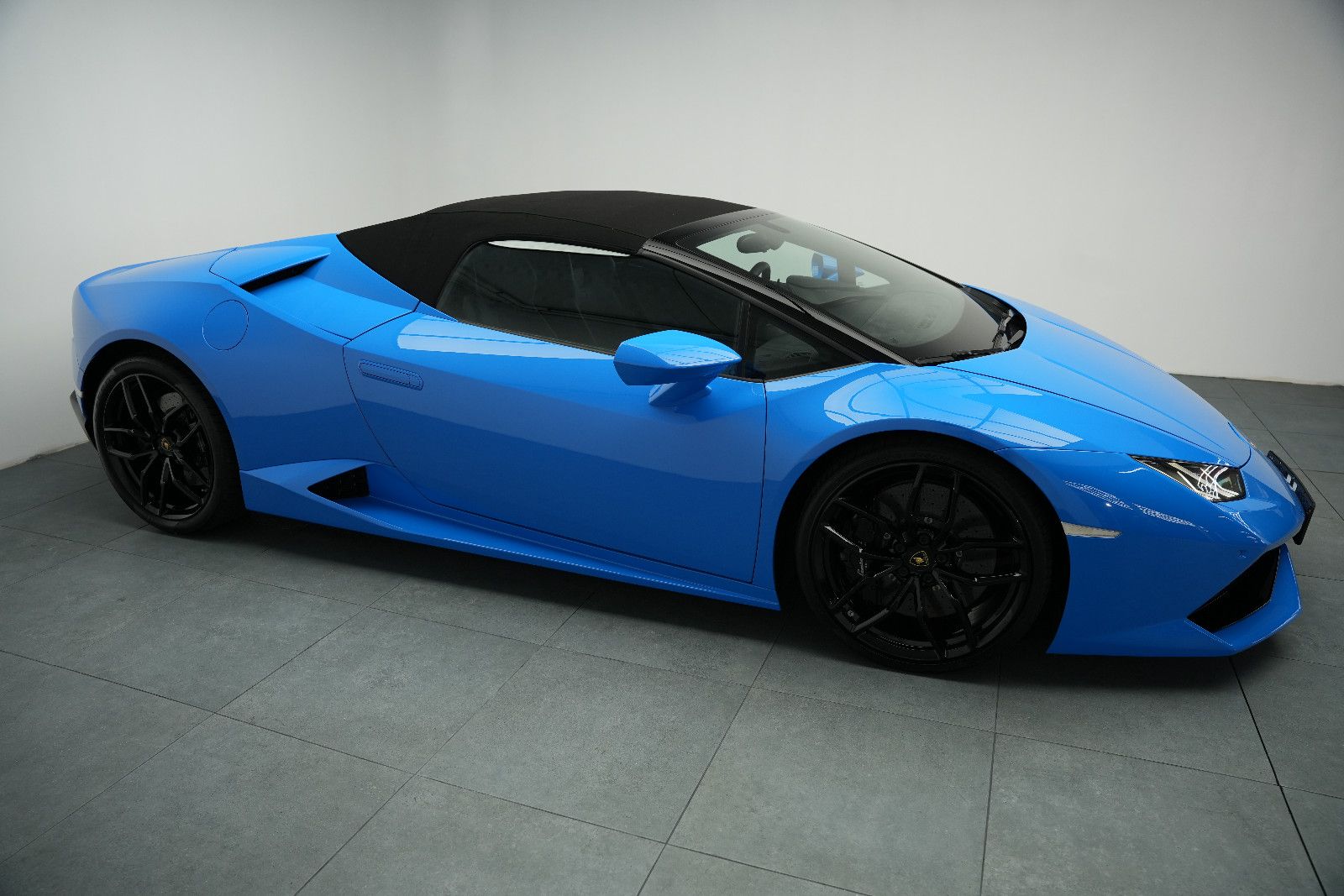Fahrzeugabbildung Lamborghini Huracán/SPYDER/LIFT/KAMERA/LP610/KERAMIK/