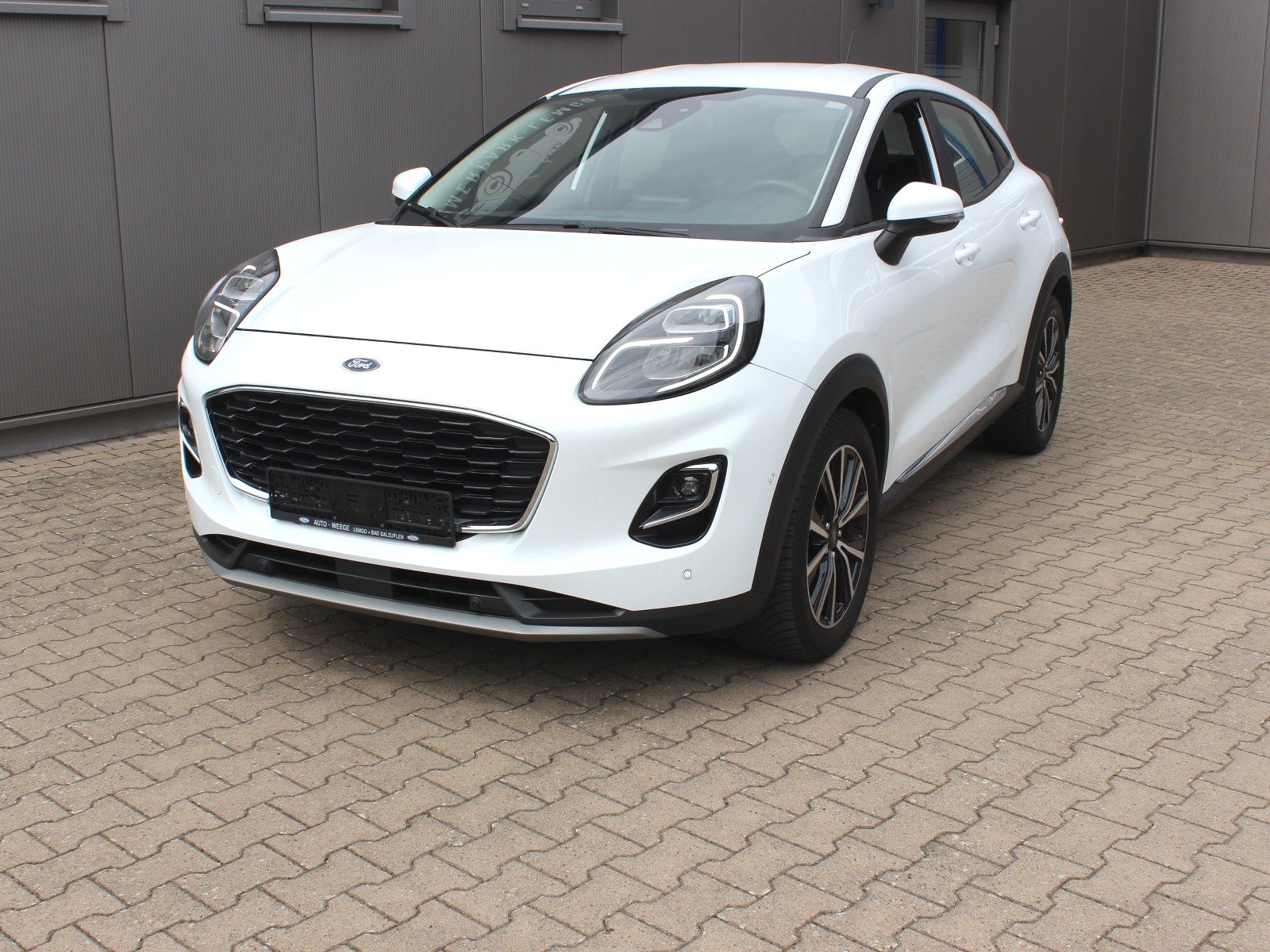 Fahrzeugabbildung Ford Puma Titanium 1,0 EcoBoost Mild Hybrid