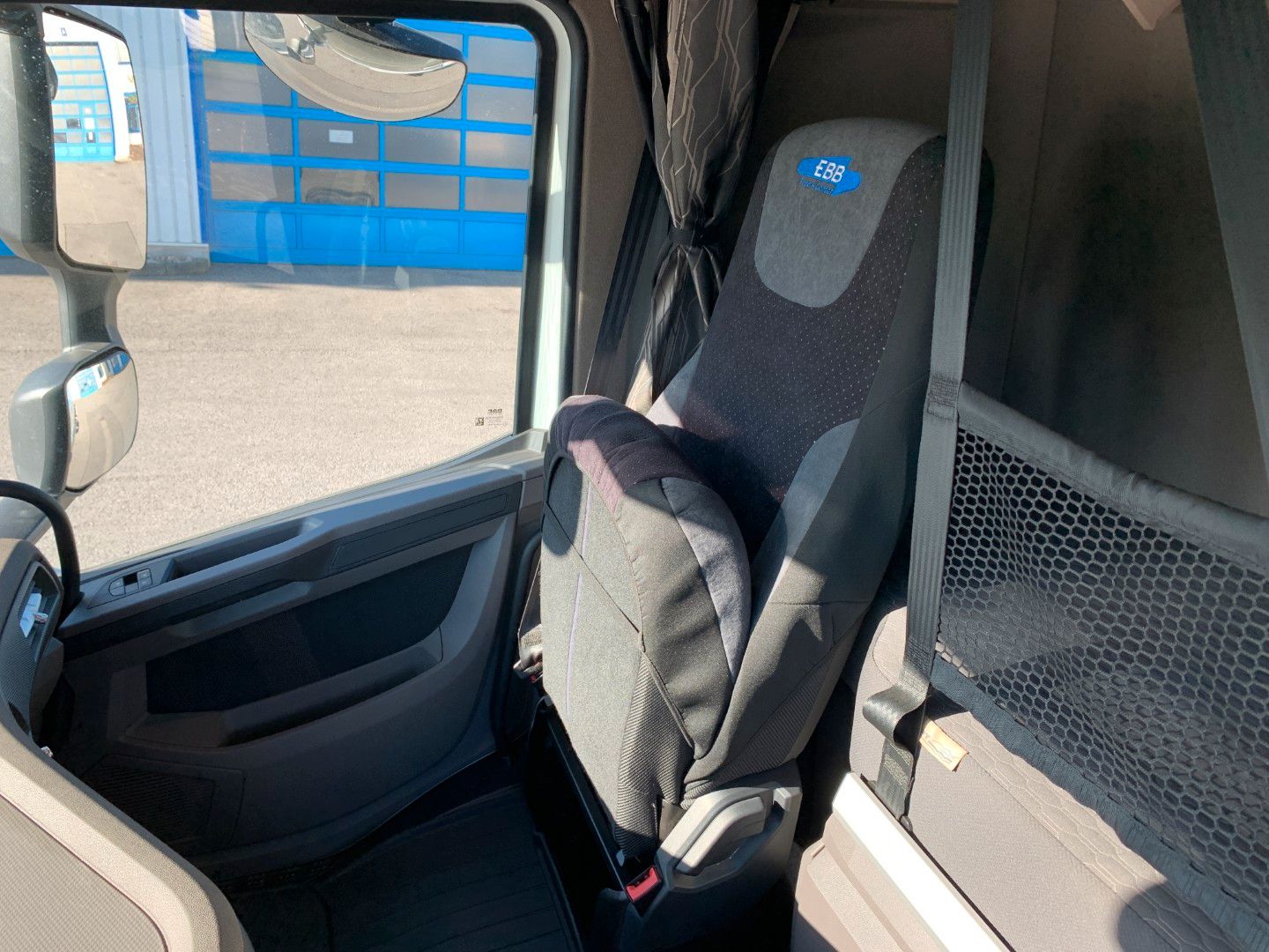 Fahrzeugabbildung DAF FAN XF 480 VDL Abrollkipper
