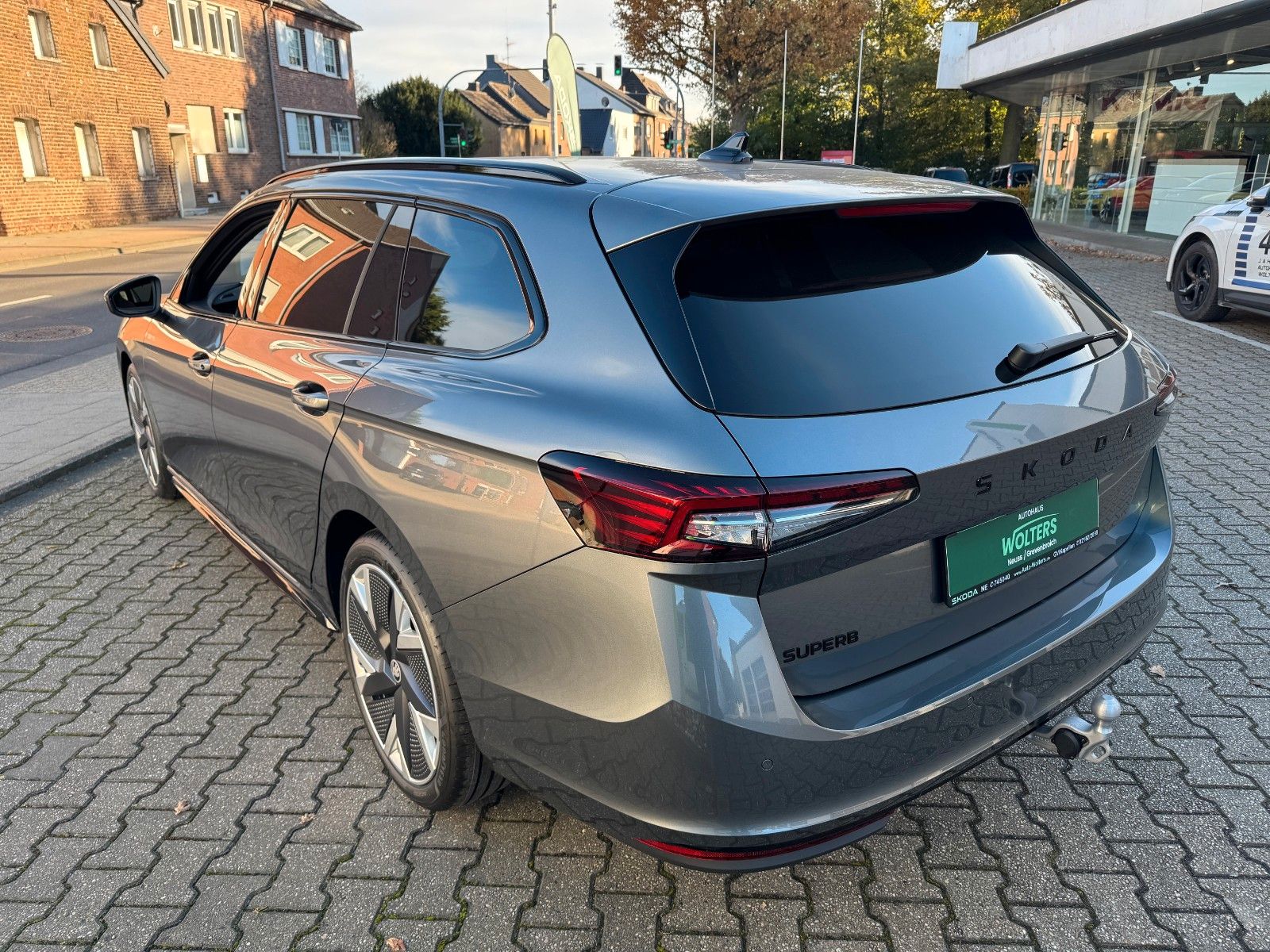 Fahrzeugabbildung SKODA Superb Combi Sportline