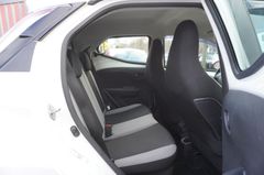 Fahrzeugabbildung Toyota Aygo AYGO x-play touch Kamera Klima Tempomat