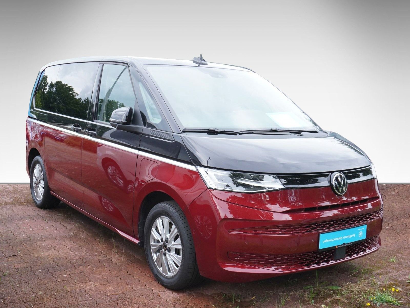 Fahrzeugabbildung Volkswagen T7 Multivan 1.4 TSI eHybrid Alu Klima 3-Zonen Pa