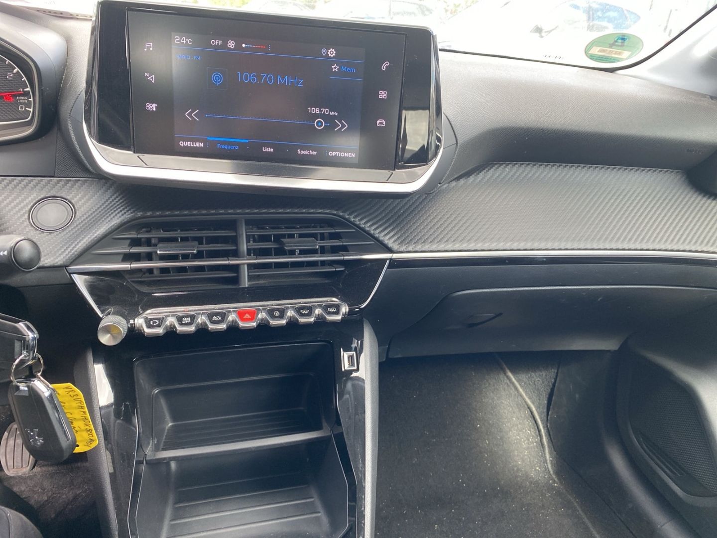 Fahrzeugabbildung Peugeot 208 Active 1.2 PureTech 75 EU6d Apple CarPlay An
