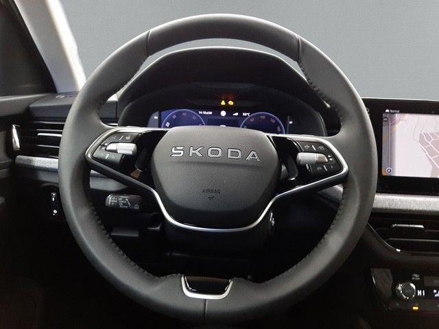 Fahrzeugabbildung Skoda Scala Tour 1.0TSI DSG Matrix Kamera Navi ACC