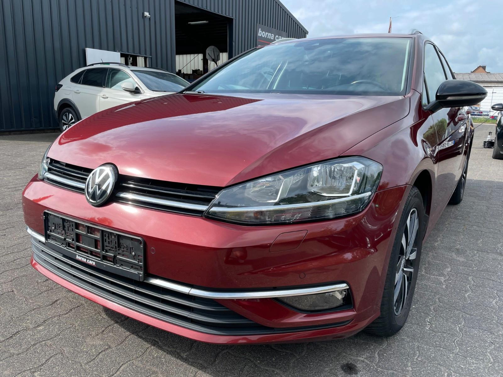 Volkswagen Golf VII Variant 1.6 TDI DSG RFK Keyless TWA ACC
