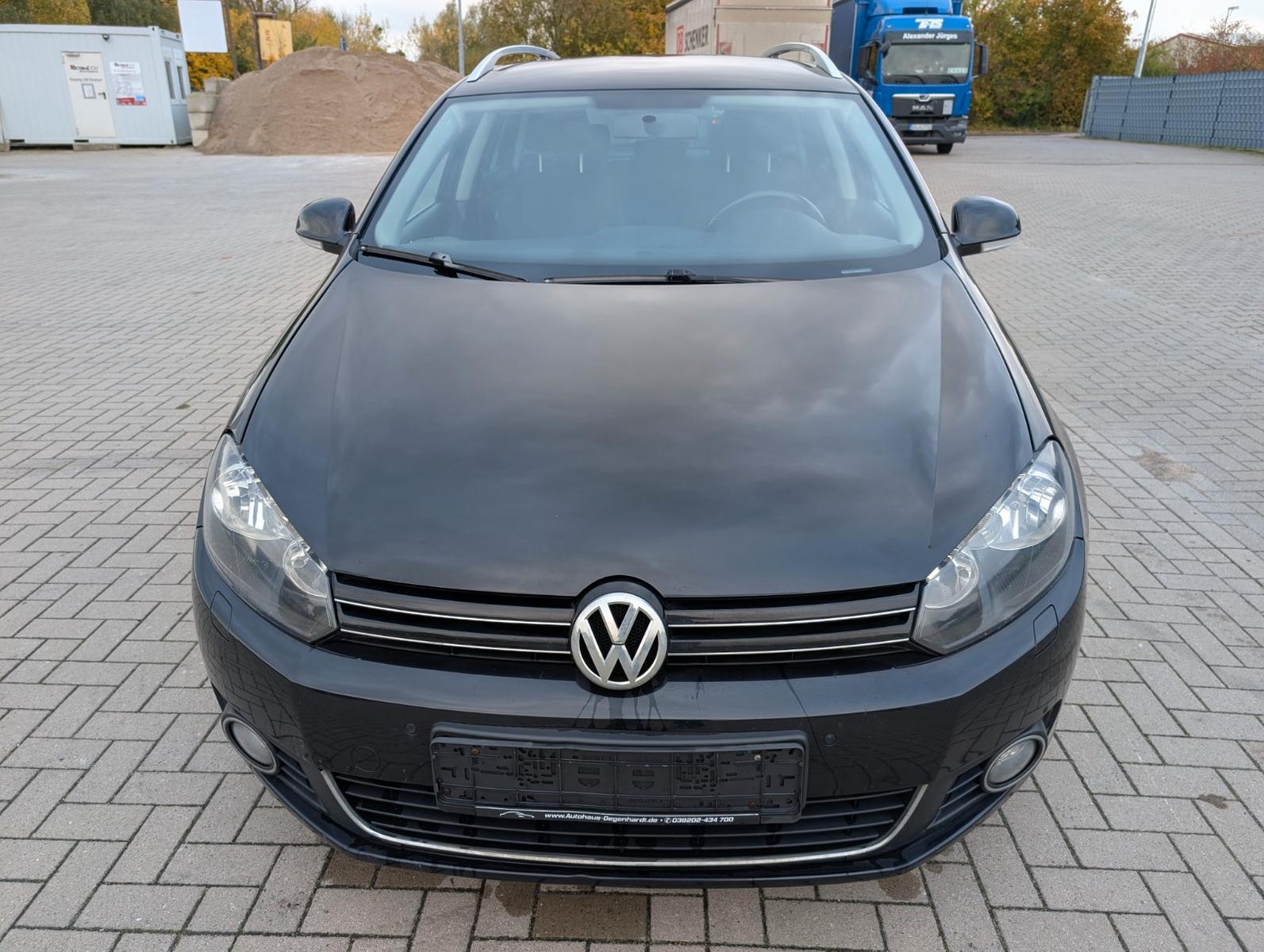 Volkswagen Golf 2011 — photo 7