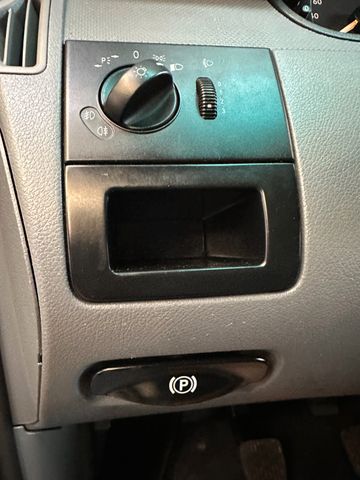 MYAUTOCENTER – Gebraucht- und Jahreswagen mit Werkstattservice in Pfaffenhofen Mercedes-Benz Vito Kasten 111 CDI kompakt*AHK*Klima*