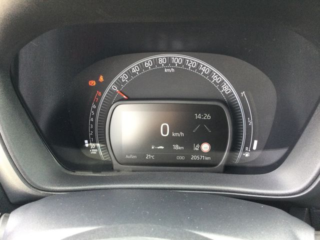 Aygo X 1.0 Business Edition PDC SHZ KAMERA ACC