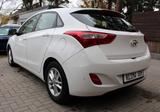 Hyundai i30 Trend 1.Hand Panodach PDC Klima Alarm PDC uv - Hyundai i30: Alarm