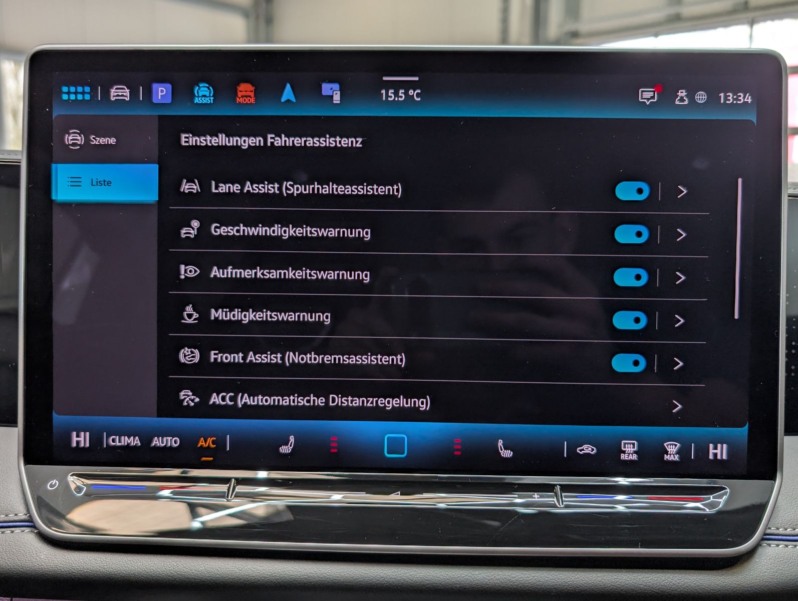 Fahrzeugabbildung Volkswagen Tiguan 2.0TDI R-Line 4M Pano Black AHK Matrix 20