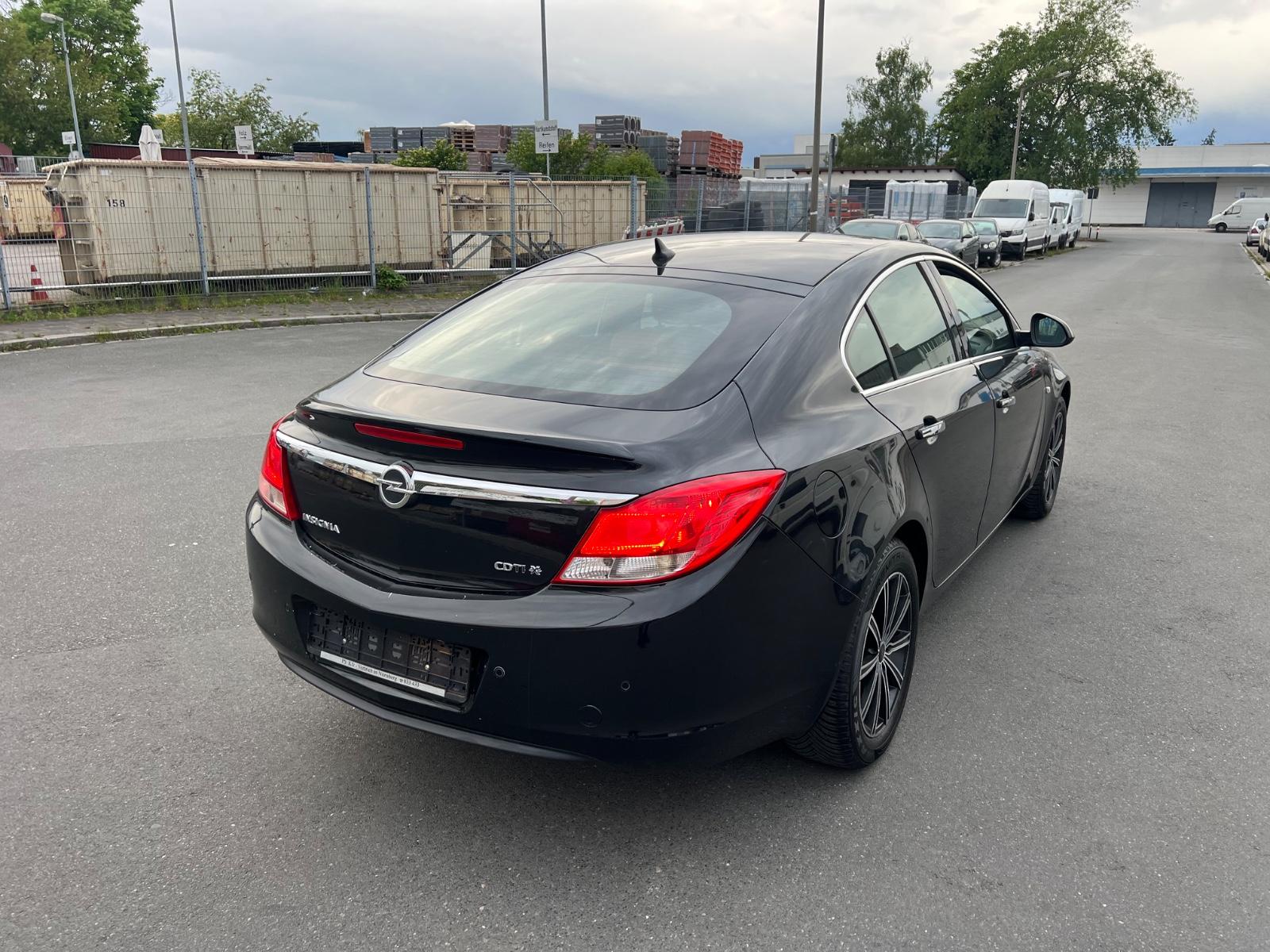 Opel Insignia Innovation 4x4 Limousine Leder Navi2440