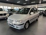 Hyundai Matrix 1.6 GLS*TÜV+Insp+Reifen NEU*AHK*Klima - Hyundai Matrix: 1.6