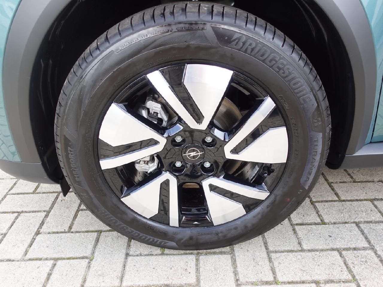 Fahrzeugabbildung Opel Frontera 1,2 GS Line MHEV