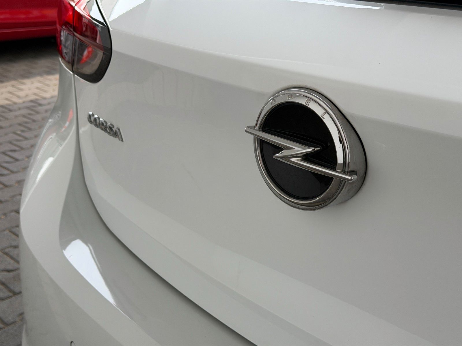 Fahrzeugabbildung Opel Corsa F Edition 100PS PDC/Tempomat!