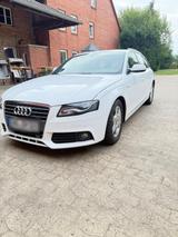 Audi A 4 Avant 2.0 TDI S-line - Audi A4 aus 2011: TDI
