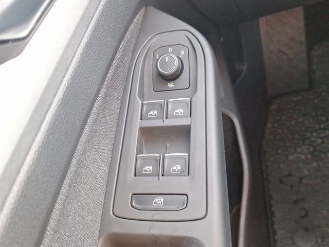 Golf VIII Variant 1.5eTSI DSG Life