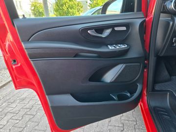 Mercedes V 250 - 9