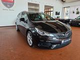 Opel Astra K Sports Tourer+LED+NAVI+FahrassistenzPak. - Opel Astra: Kombi, F