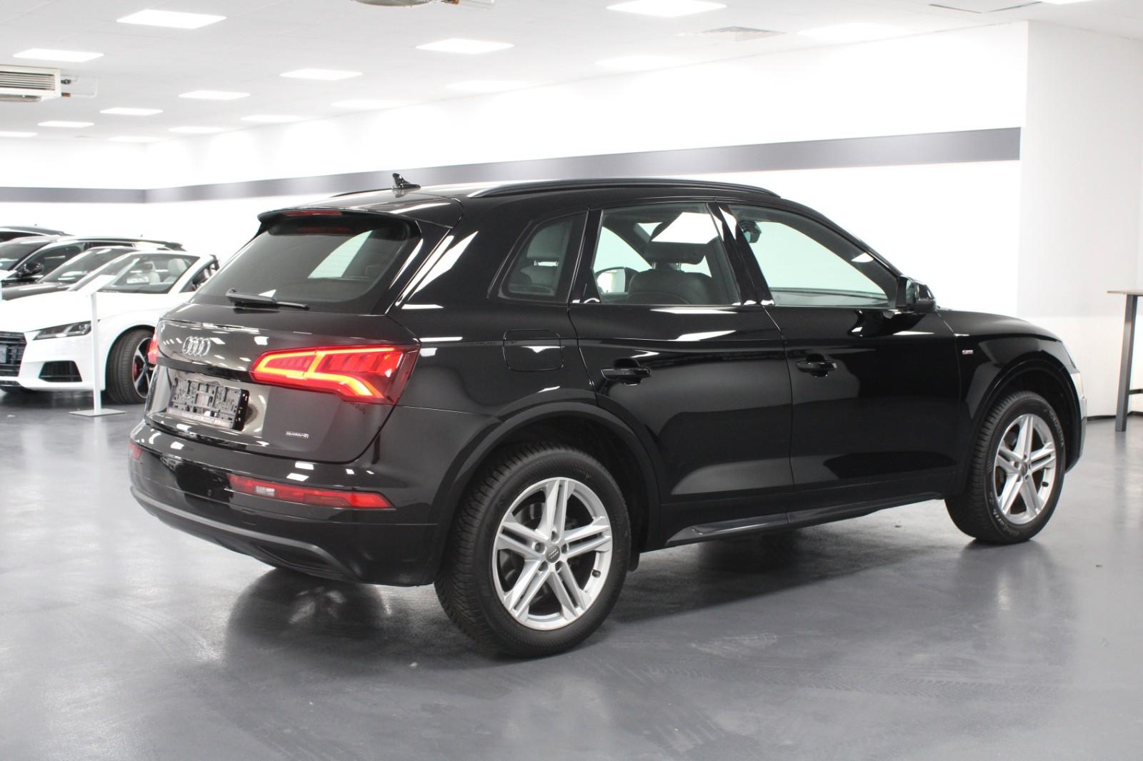 Audi Q5 40 TDI Quattro/3xS-Line/Sport