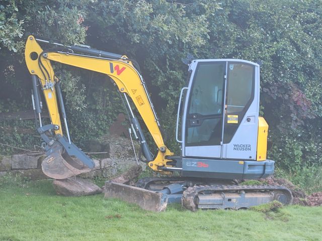 Wacker Neuson EZ36 Baggerdaumen Minibagger 3 Löffel