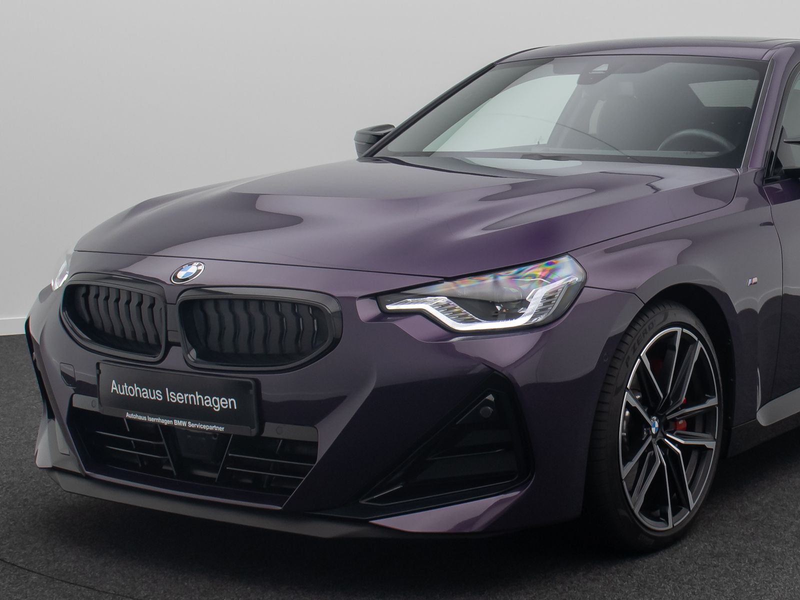 Fahrzeugabbildung BMW M240i xD Coup&eacute; Kamera Alarm DAB HiFi Glasdach