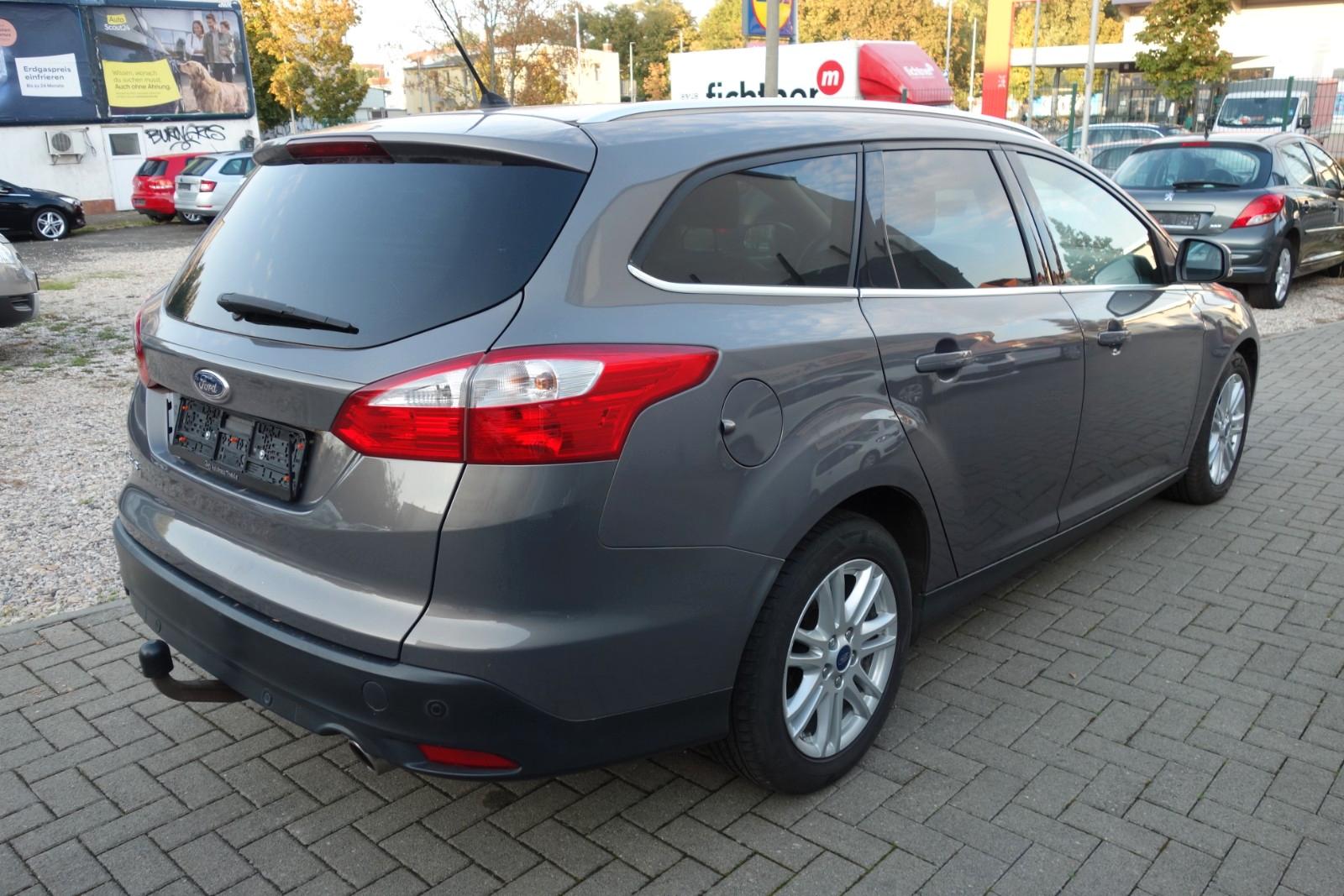 Ford Focus 2014 — photo 5