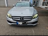 Mercedes-Benz E 220d T AVANTGARDE Autom. AVANTGARDE