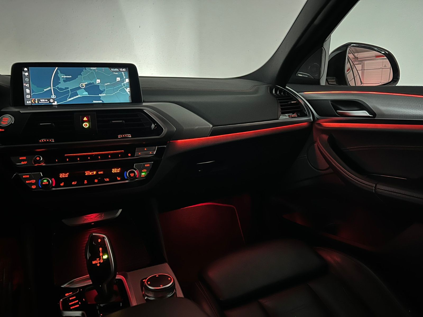 Fahrzeugabbildung BMW X4 xDrive 30 i M SPORT/AHK/ACC/LED/H&K/PANO/STHZ